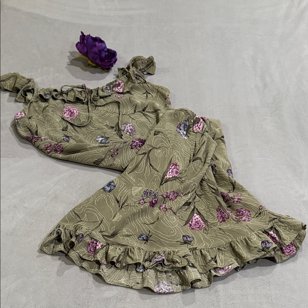 Carol Little Petites Green Floral Maxi Ruffle Dress Size 10